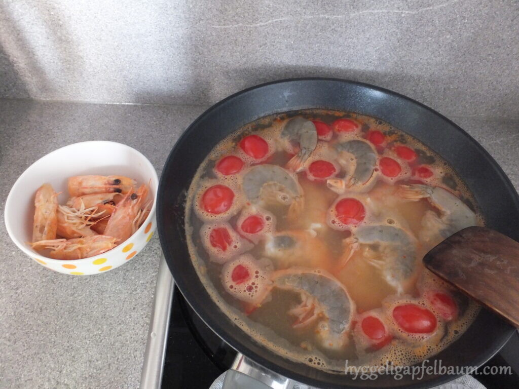 shrimp-tomato-pasta3